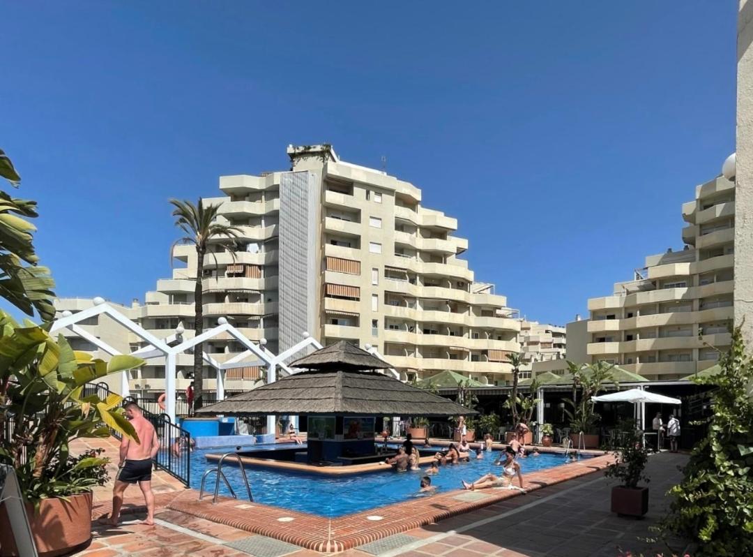 Estreno Benalbeach Vistas Al Mar Estudio Deluxe Benalmadena Luaran gambar
